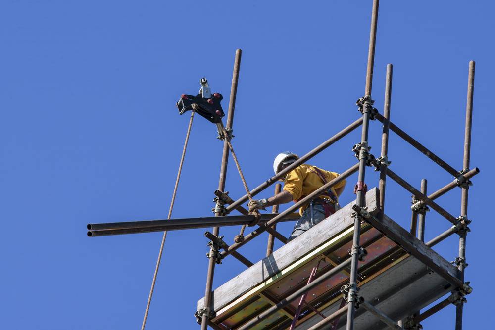 Choosing Scaffold Towers Instead of a Ladder